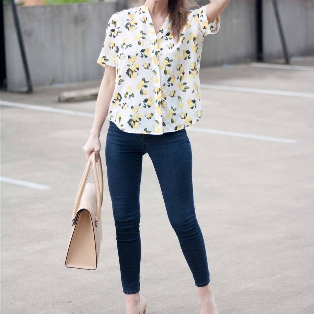 Dalia | lemon blouse